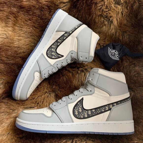 DIOR x Jordan Air Jordan 1 High Og \'White Wolf Grey\' High-top Size: US 8.5. main image 6